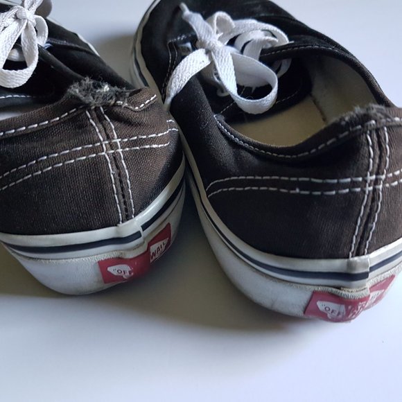 Vans Size 8 Women's Black Canvas Running Shoes - Picture 4 of 9